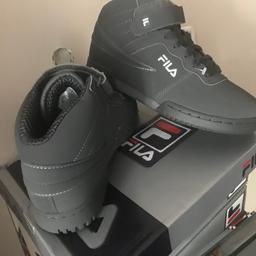 Fila boys shoes brand new in box size junior 4