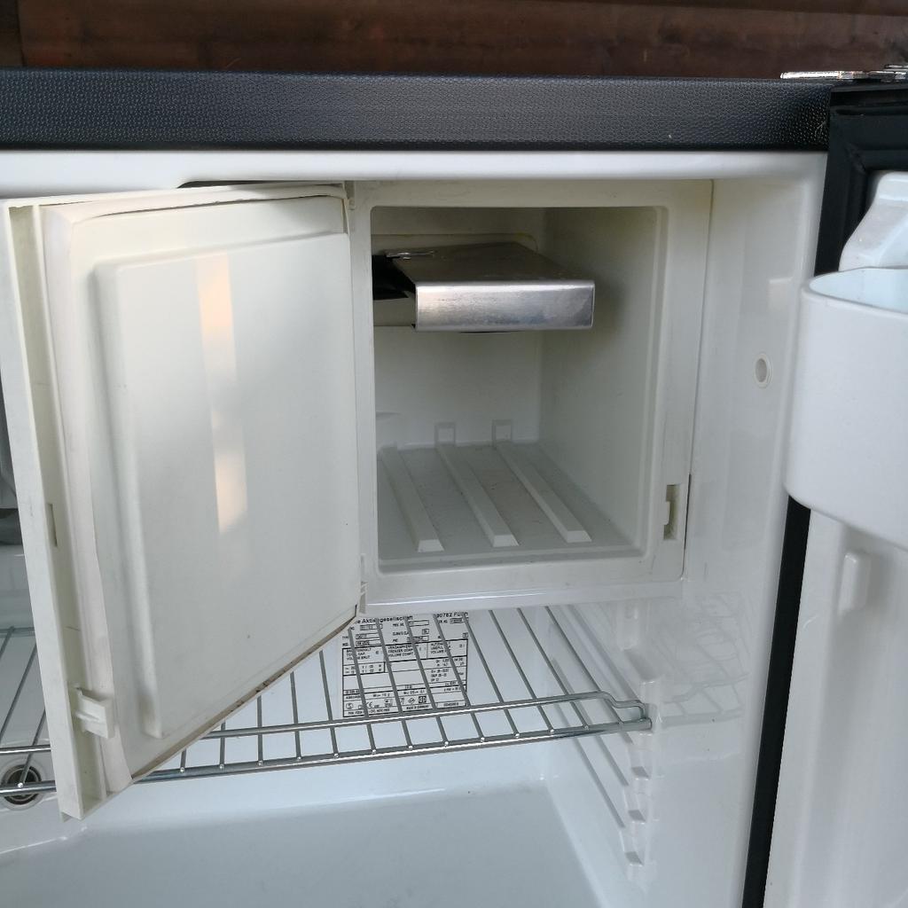 Camping kühlschrank, Privileg, Kühlschrank in 68766 Hockenheim für 125,00 €  zum Verkauf