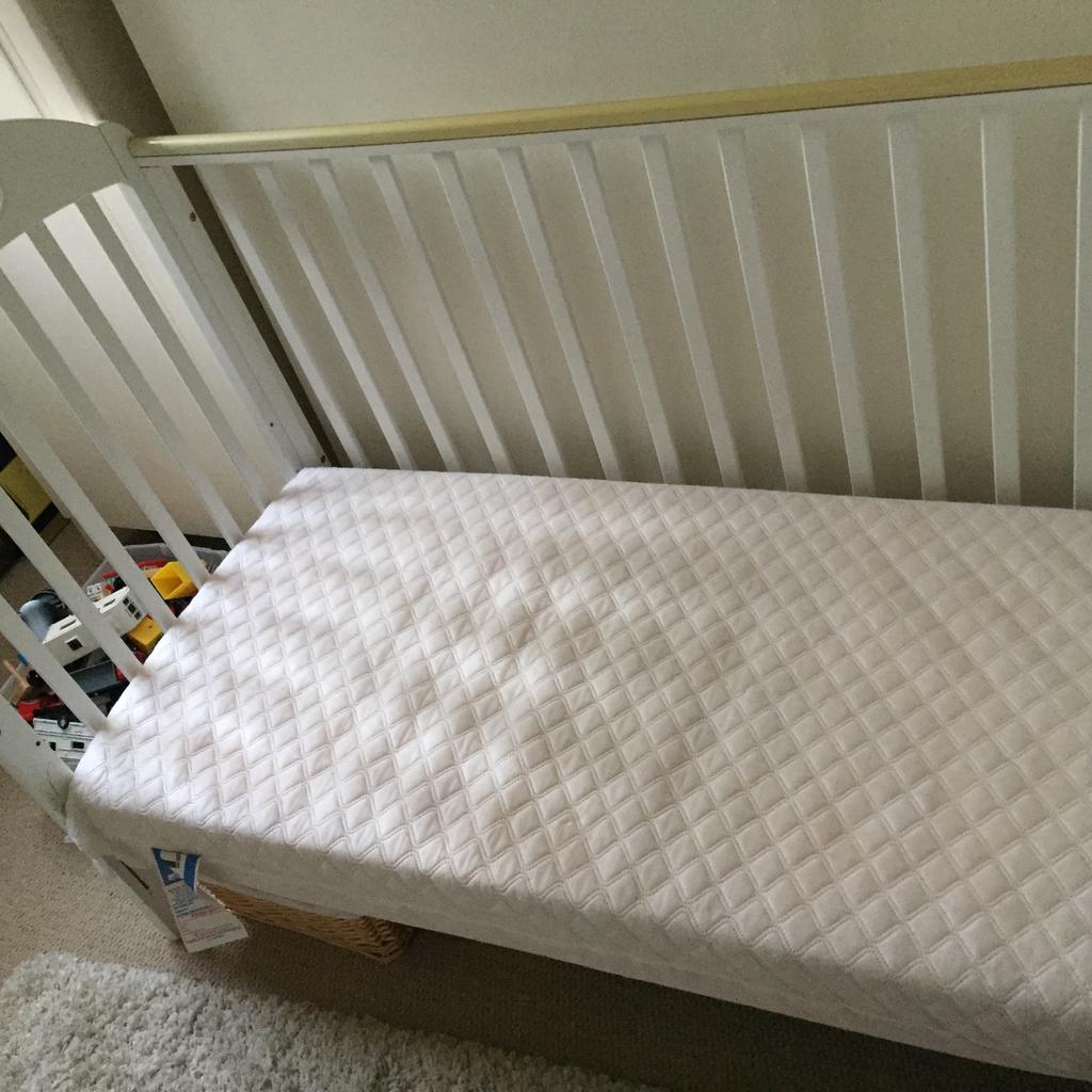 Mothercare playbead clearance cot