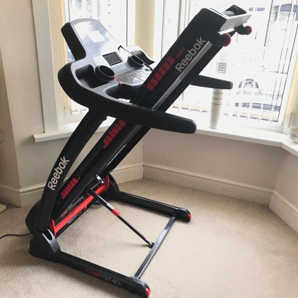 Reebok gt40s best sale treadmill argos