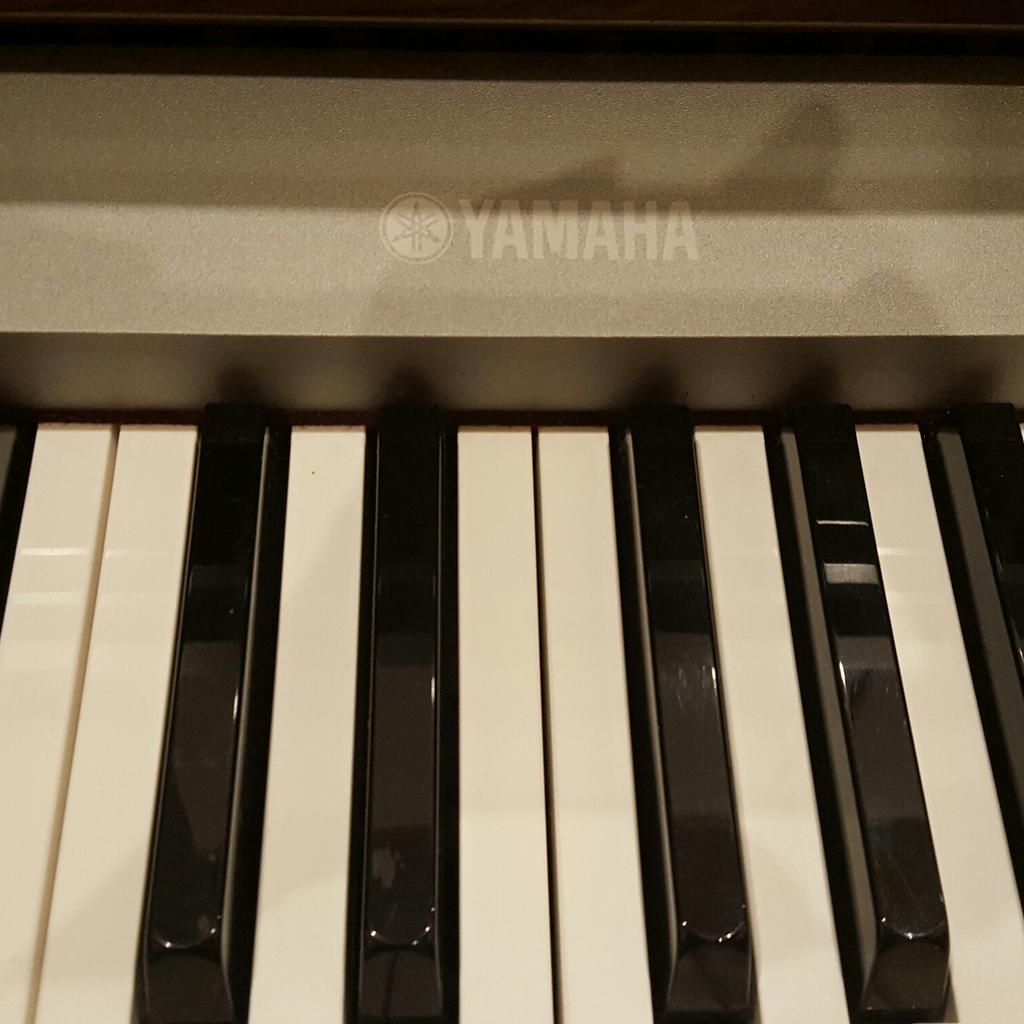 YAMAHA digital piano YDPS30 in SW19 London Borough of Merton for £399.