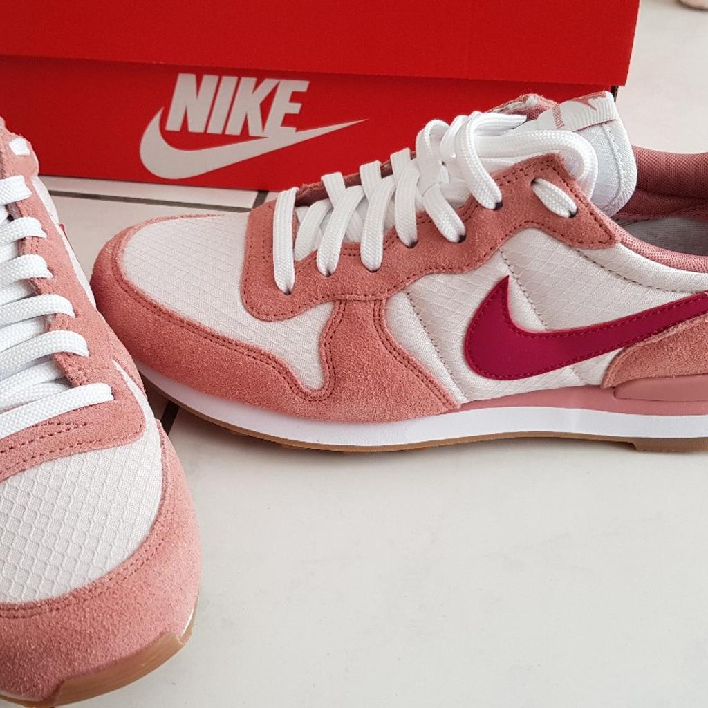 Nike internationalist damen rosa blau sale