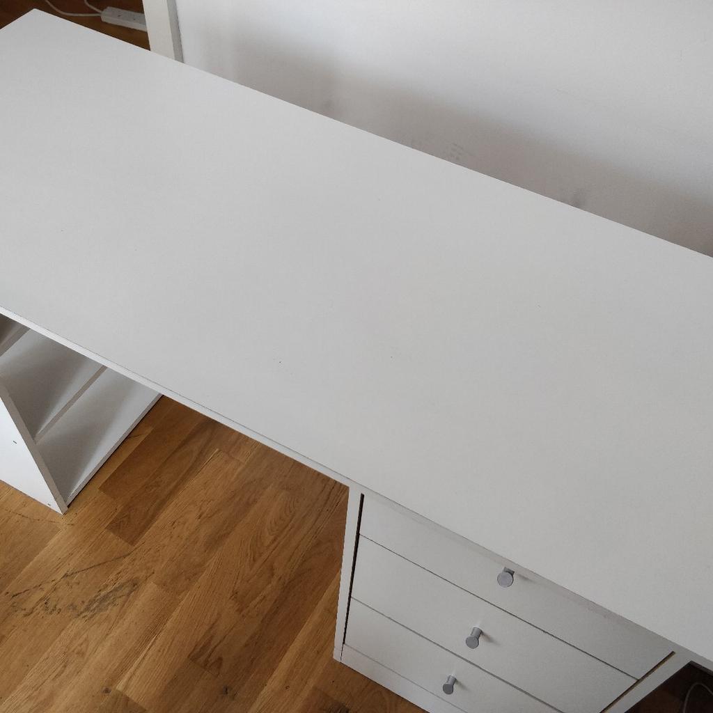 Argos White Malibu 3 Drawer Desk in E1 Hamlets für £ 19,99 zum Verkauf