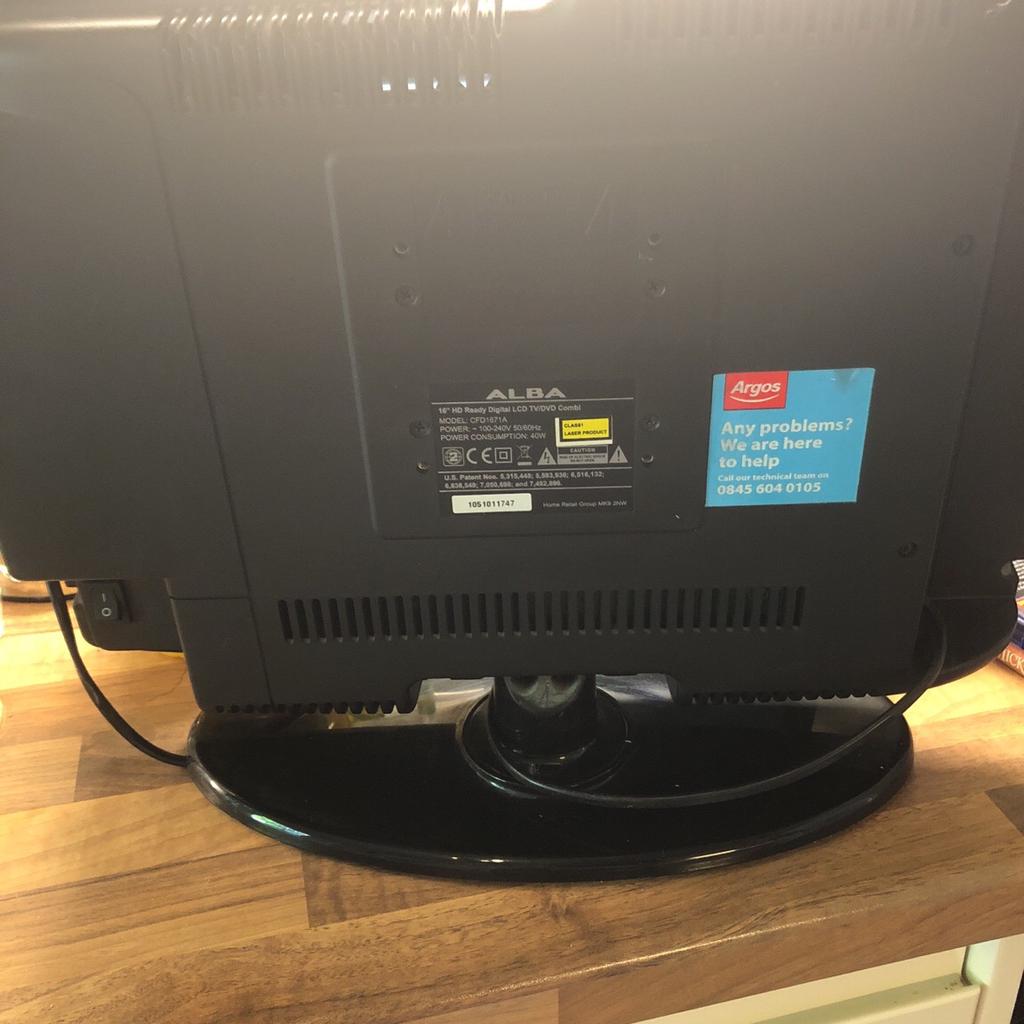 Alba tv/dvd player 16" hd ready lcd combi in SE18 Royal Borough of