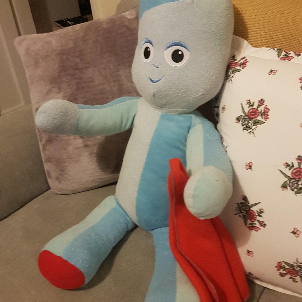 Huge plush iggle piggle in the night garden in WF5 Wakefield for £10.00 ...