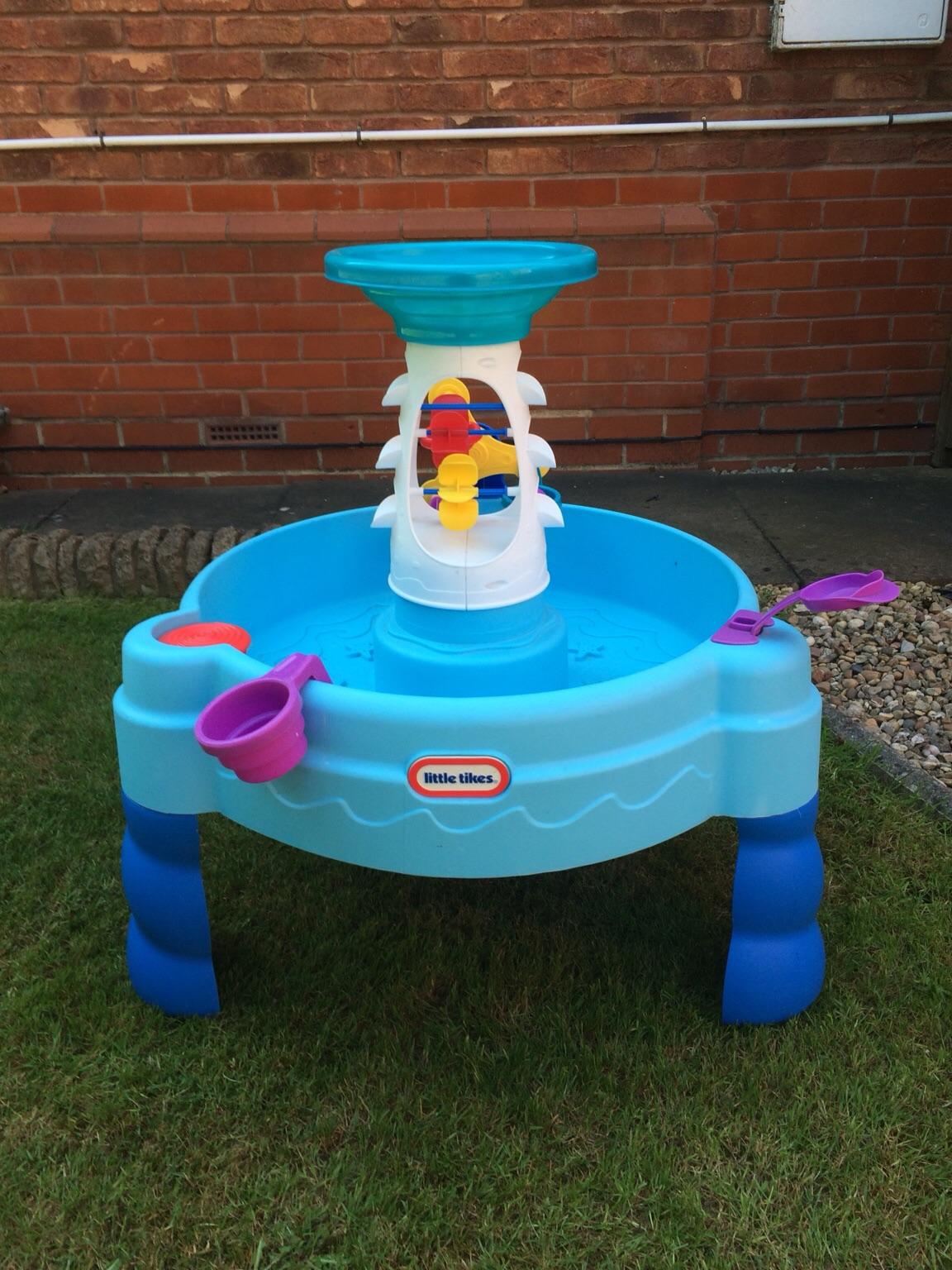 Little Tikes Water Table In OX16 Cherwell F R 20 00 Zum Verkauf   5af1b4c1624f2d087b559a03