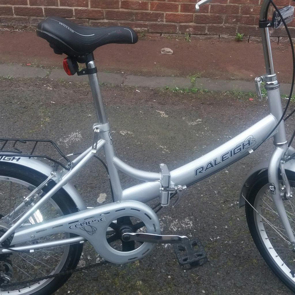 Raleigh eclipse folding bike in Sunderland for 60.00 for sale