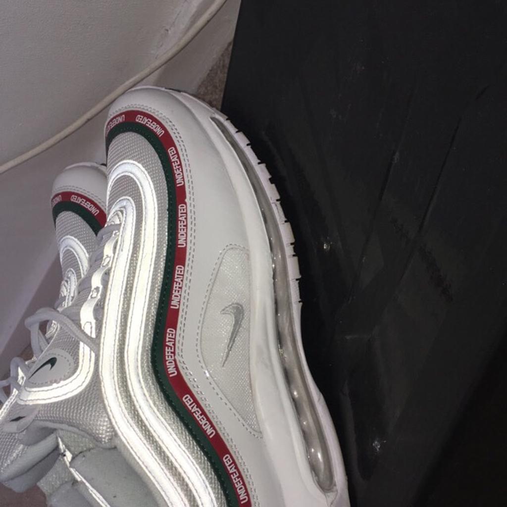 Nike air max 97 schwarz clearance gucci