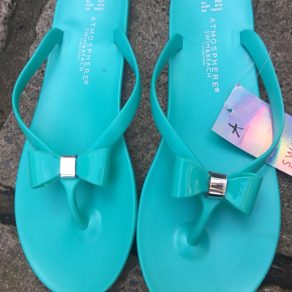 50p 2024 flip flops