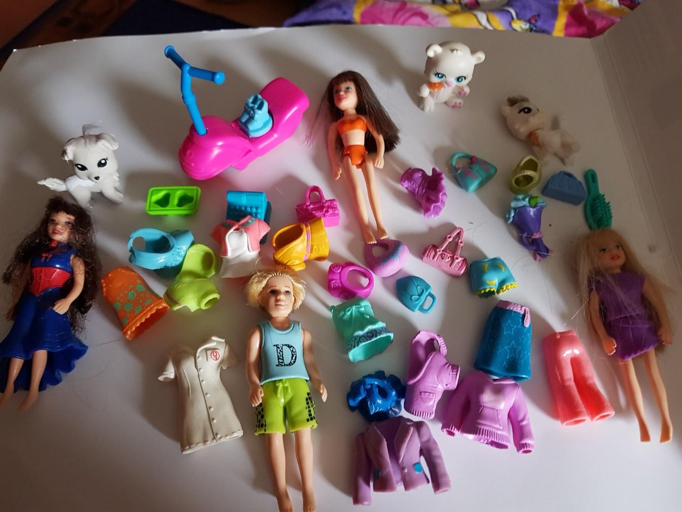  Polly Pocket mit Puppen Tiere und Roller in 8463 Leutschach an der Illustration 