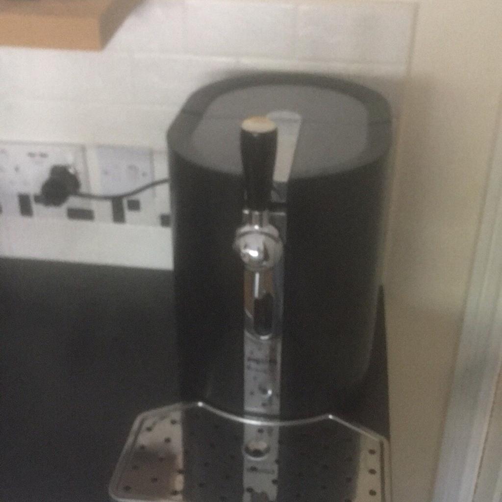 Phillips perfect draft beer system in IG11 Dagenham für 100,00 £ zum