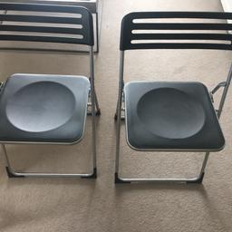 2 x matching folding black chairs
Ideal for inside or outside
Excellent condition- barely used