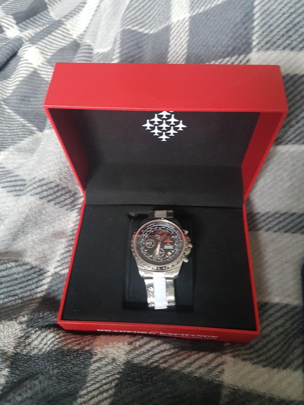 Bradford exchange best sale red arrows watch