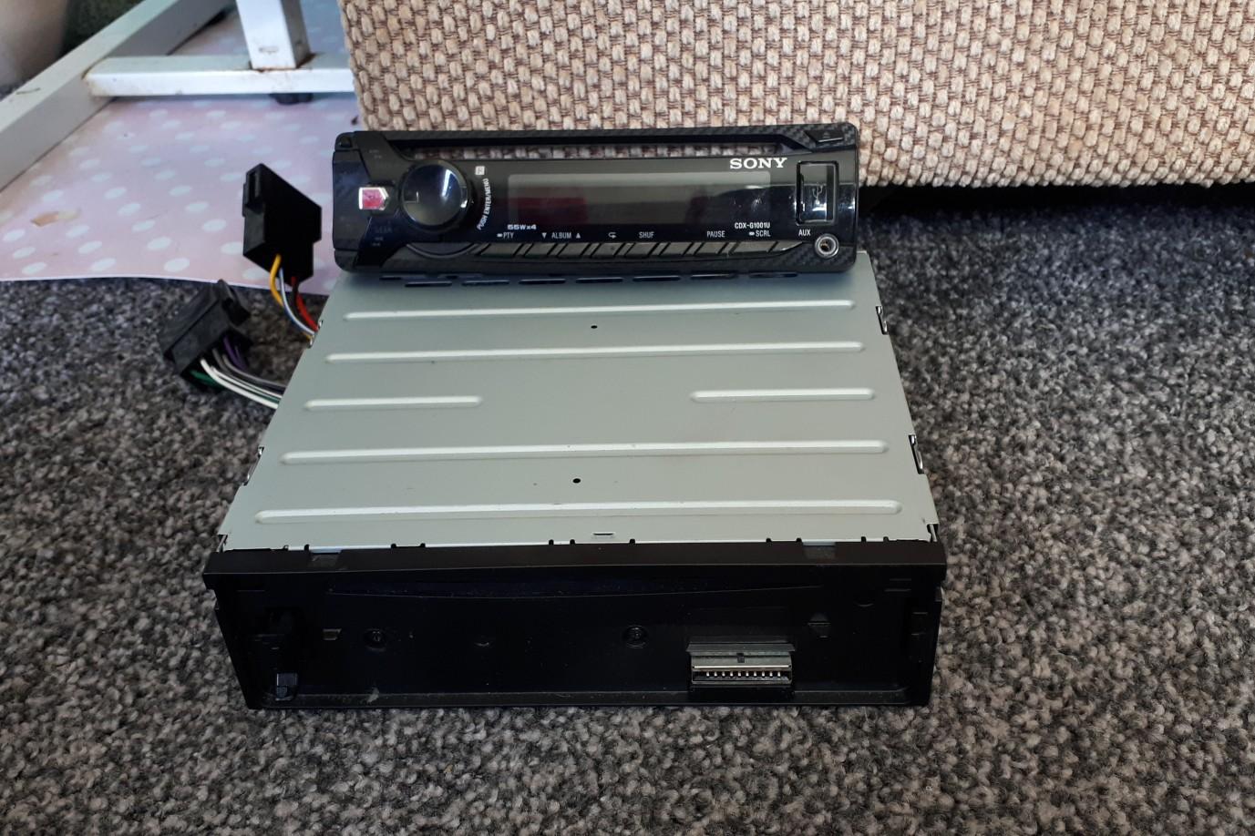 Sony cdx-g1001u head unit in WF17 Kirklees für 30,00 £ zum Verkauf ...