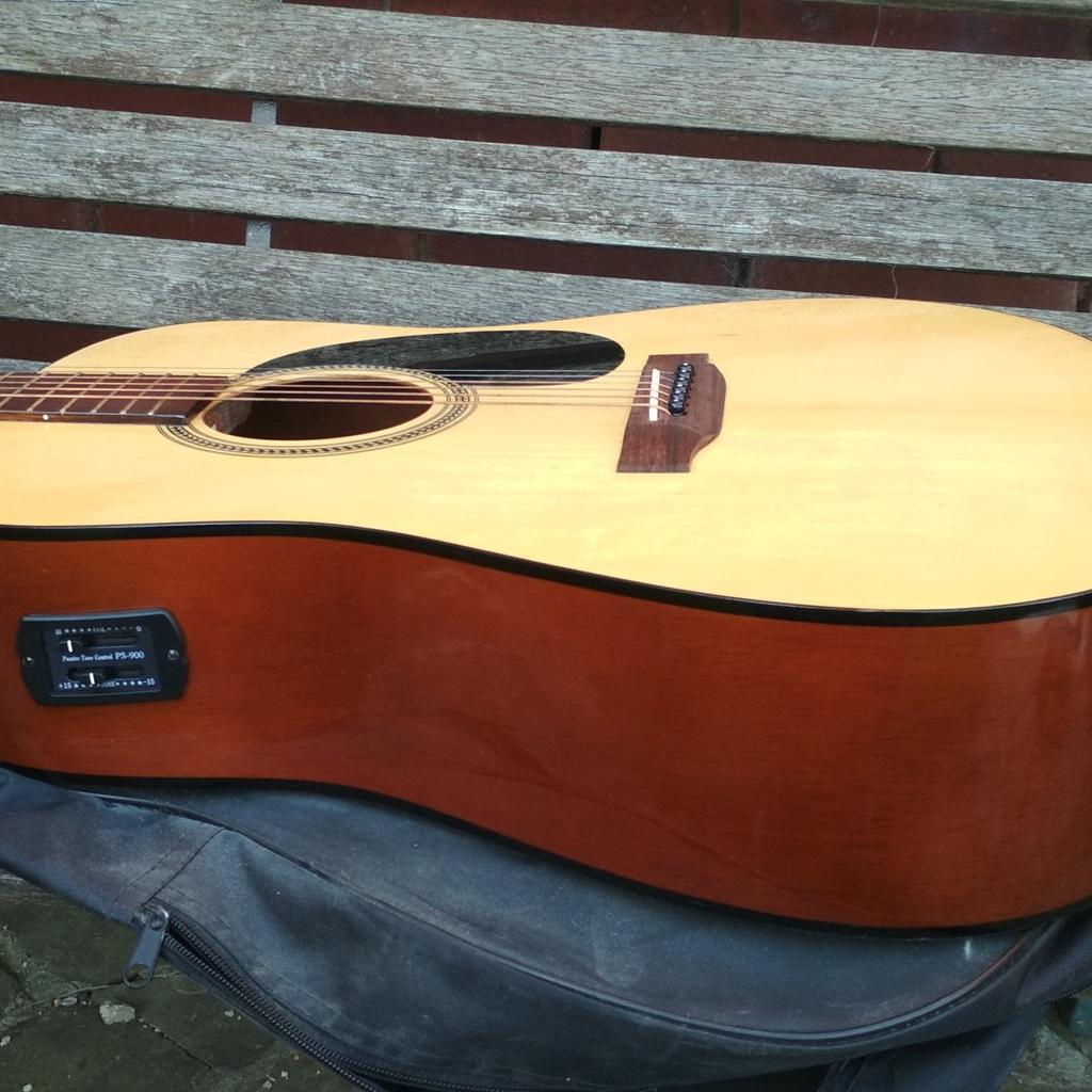 Encore EA255 electro acoustic guitar in WF1 Wakefield fur 13 00 zum Verkauf Shpock AT