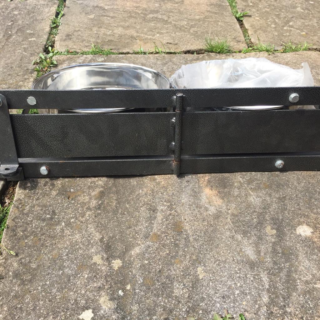 Parrot aviary swing feeders in Peterborough for £15.00 for sale Shpock