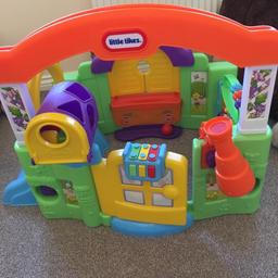Little tikes activity centre/ playhouse
All shapes and balls
1 sticker missing, no stickers torn
Collection only