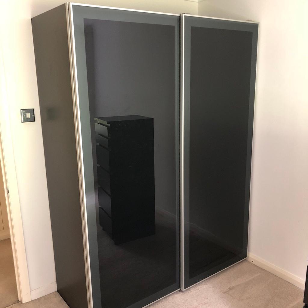Ikea double sliding door wardrobe dark brown in M26 Lane für 200,00