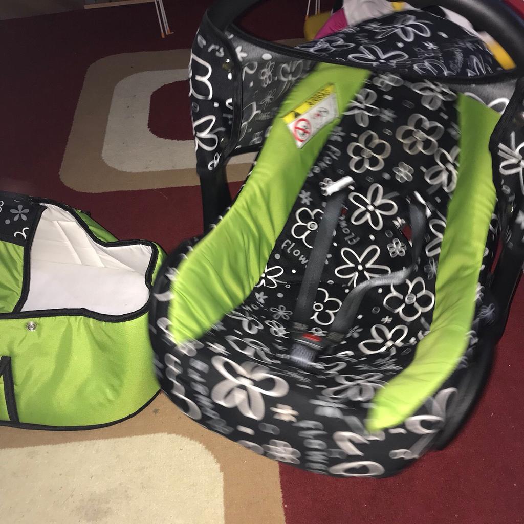 Car seat , carrycot and matching bag in LE2 Leicester für 10,00 £ zum Verkauf Shpock DE