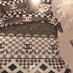 Chanel cover set comes with fitted sheet two pillow cases