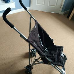Red kite pushchair in great condition, only been used a few times.
Maximum weight is up to 15kg