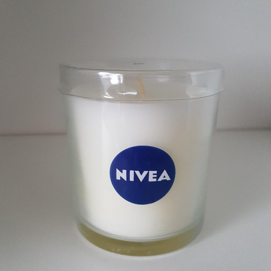 Nivea Kerze Duftkerze in 80335 München für 3,00 € zum Verkauf