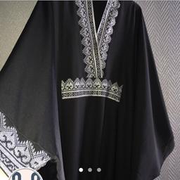 Size: UK L / 56”
Colour: Black and lilac-grey
Design: Embroidered closed batwing abaya. 
Condition: Worn once for a few hours (slight pulling on the abaya in the chest area - in the 3rd photo but it can be covered with the hijab)

(This abaya has strings inside to tie around your waist for a better fit)

***All pics of this are in natural daylight.***
—
Tags:
(kaftan, kimono, dubai, abaya, farasha, jalabiya, maxi dress, jilbab, eid, ramadan, wedding, nikah)