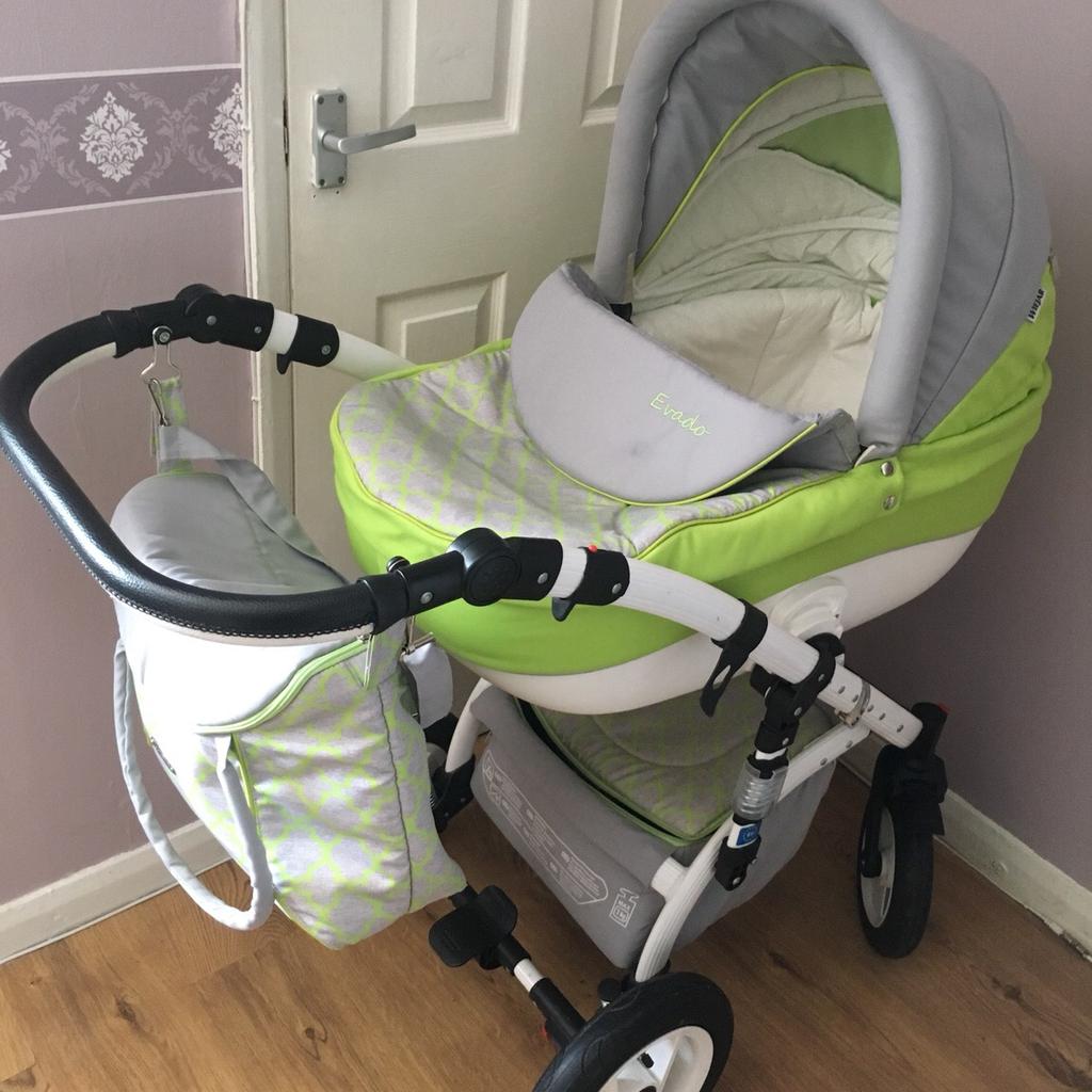 Evado pram 2024