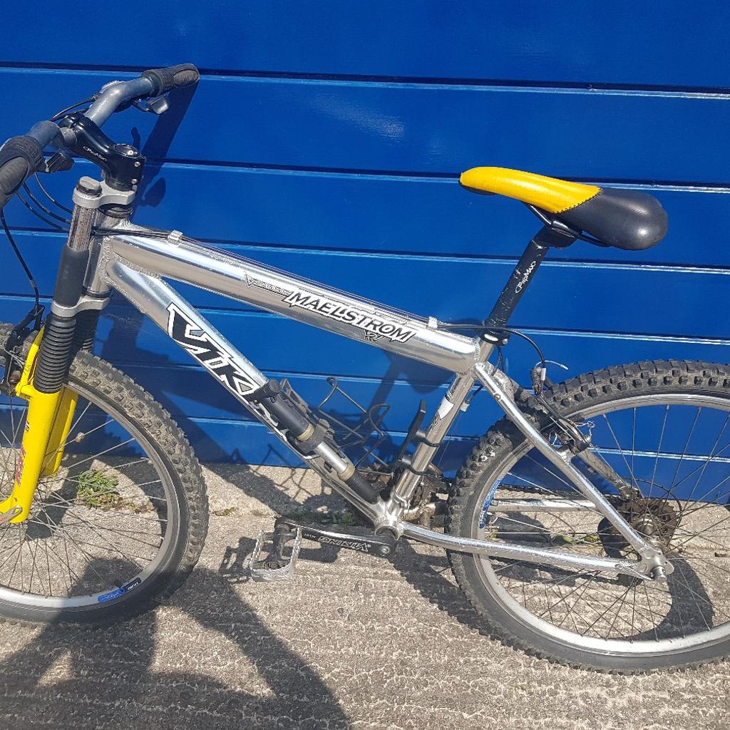 Viking maelstrom on sale mountain bike