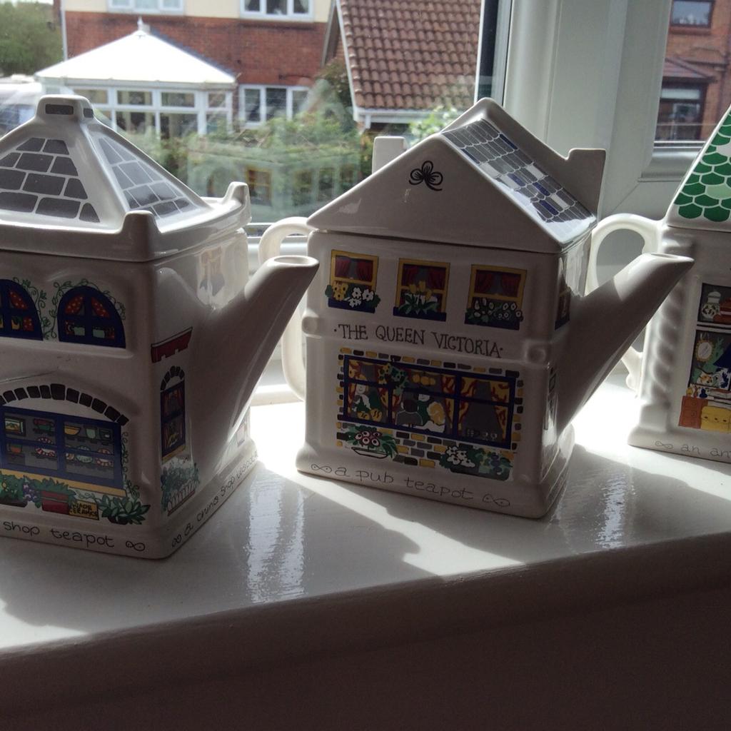 Total of 7 character teapots, in Ferryhill for £30.00 for sale Shpock