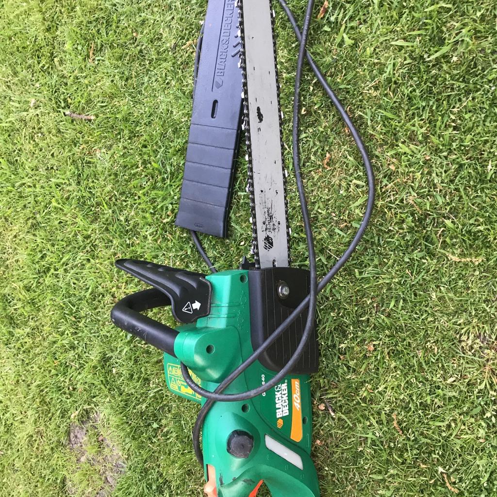 Black and decker electric chainsaw gk1640 in WS15 Lichfield für £ 8,00