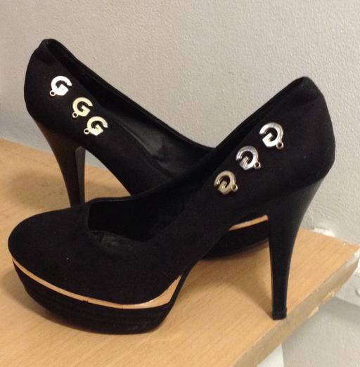 Buy & Sell South East London Brixton - South East London - Photos for LUCHE Black French High Heels Shoes Size 3