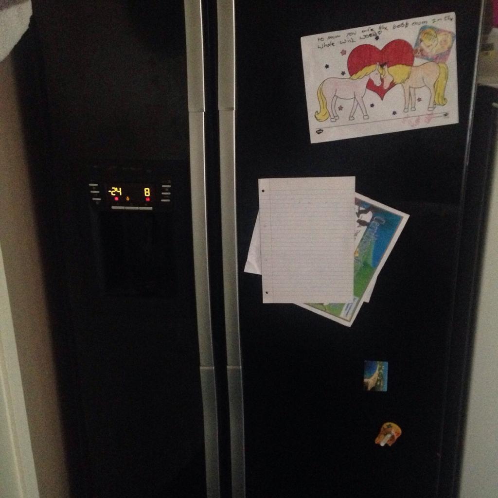 Beko black American fridge freezer in LE4 Leicester for £100.00 for sale Shpock