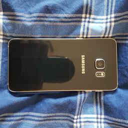 Verkaufe hier mein Samsung Galaxy S6 Edge plus,  es hat eine kleine Macke.  ( siehe Bild ) 
Es hat 2 Punkte im Display, dies liegt an der software und wenn die neu gemacht wird sind die auch wieder weg. Mich hat es nicht gestört. Der Preis ist Vb!

Nur an Selbstabholer!