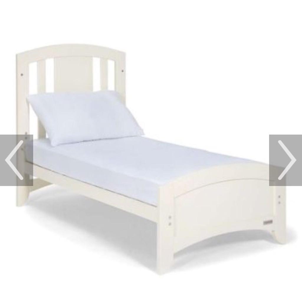 Mamas papas harbour cot bed in white in for 45.00 for sale Shpock