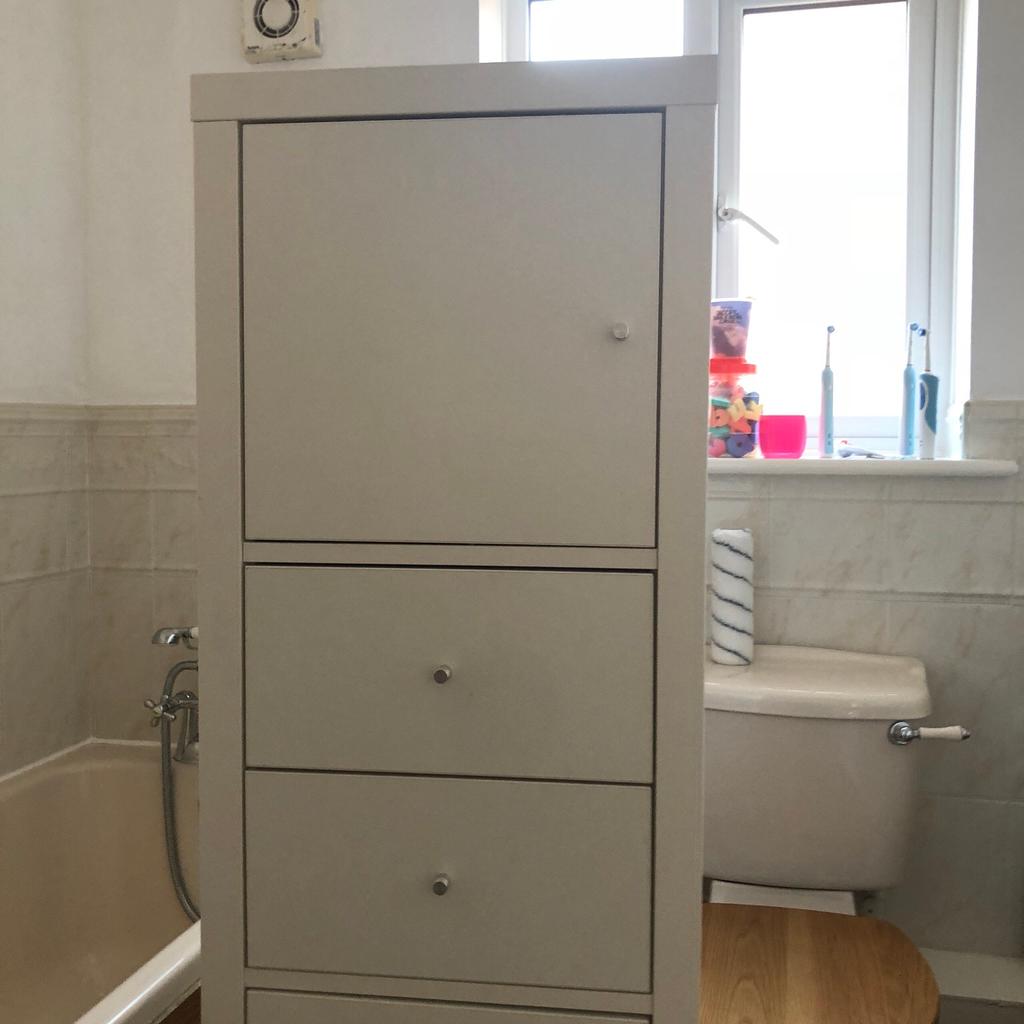 Ikea Kallax storage unit in LS13 Leeds f??r 40,00 ?? zum Verkauf | Shpock DE