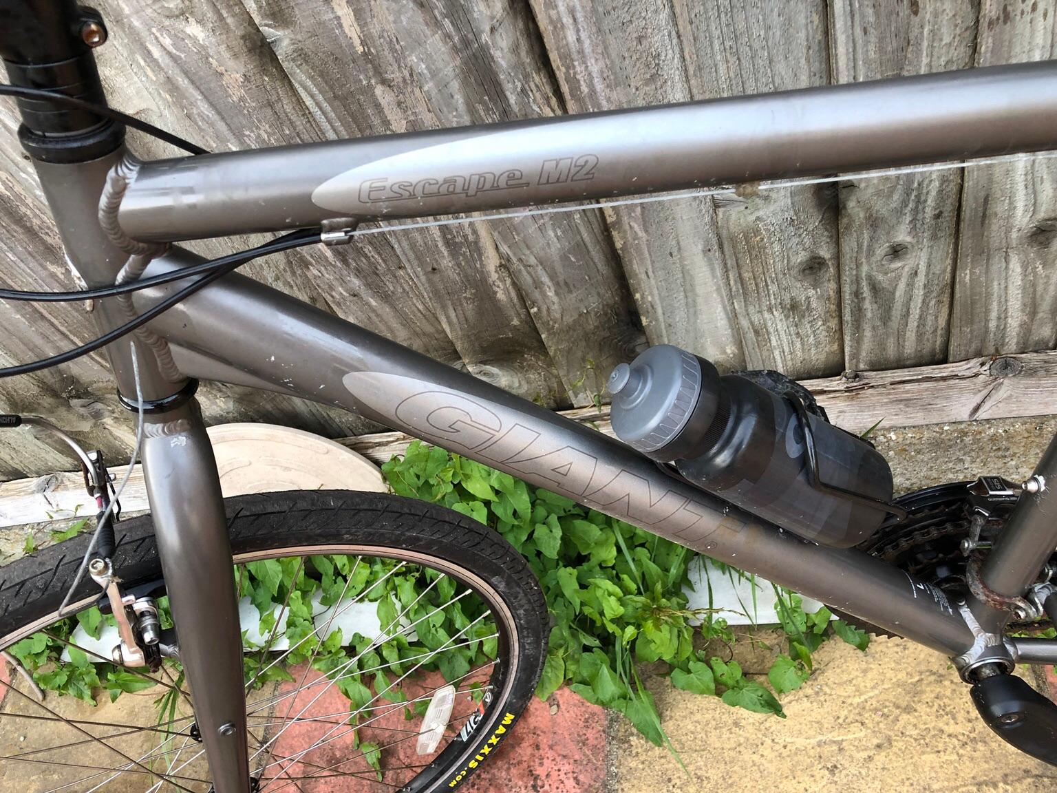 Giant discount escape m2