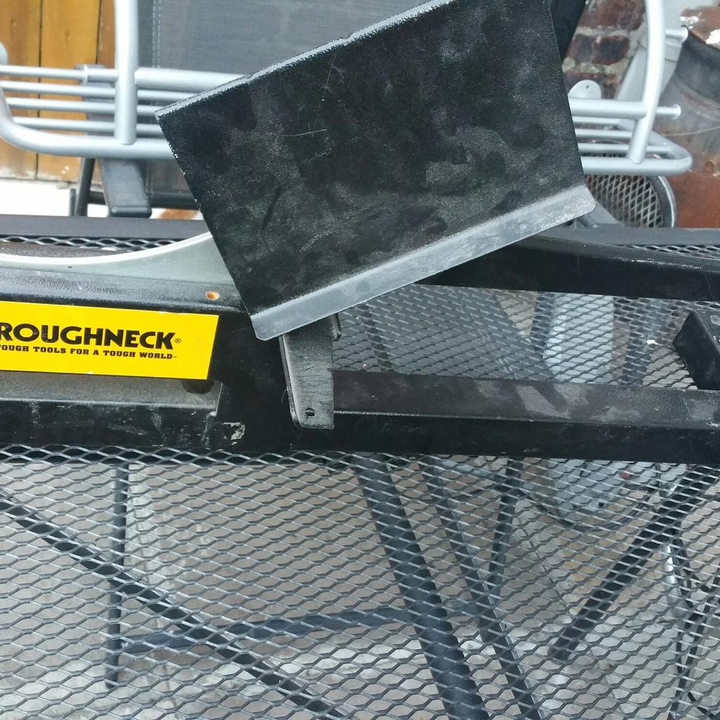 Roughneck Laminate Floor Cutter in S5 Sheffield for £15.00 for sale