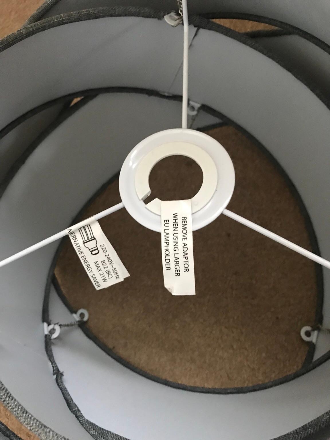 X3 Dunelm 'Harley' ceiling light shades in B97 Redditch für 40,00 £ zum