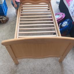 Good used condition mamas and papas toddler bed. Takes 2 mins to put up. Mattress to go with it if you want it, which has a removable cover.