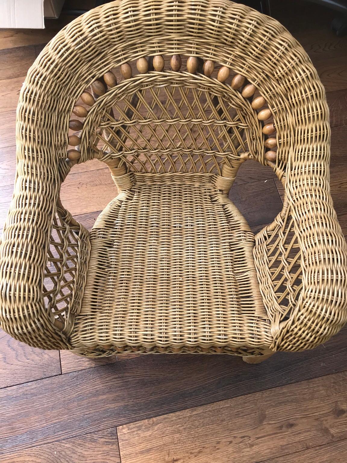 Children's wicker chair in Wakefield für 20,00 £ zum Verkauf Shpock DE