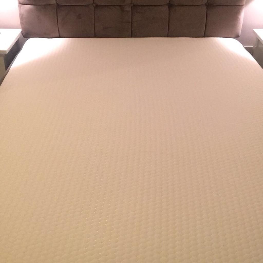 Dream doze luxe memory mattress (double) in RG21 Basingstoke for £150.
