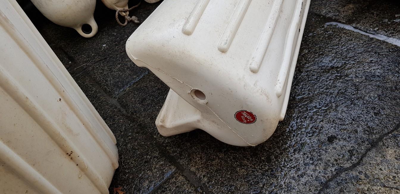 Taylormade transom fenders in S40 Chesterfield für 35,00 £ zum Verkauf