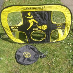 Details on 4th photo.

Folds up easily into carry bag. Can be used as a goal or target practice.