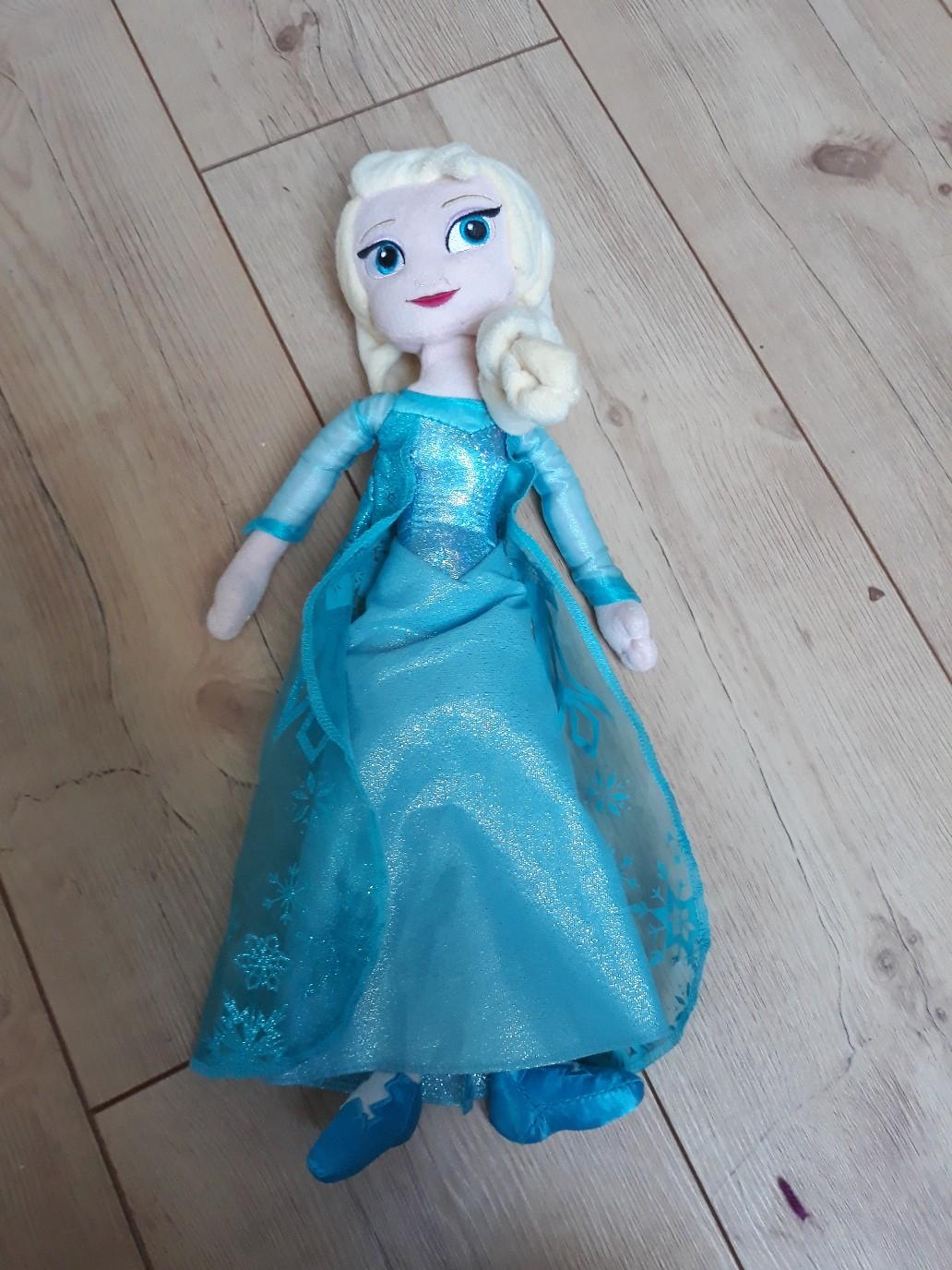 Stoffpuppe Elsa (Die Eiskönigin) in 2481 Gemeinde Achau für € 10,00 zum