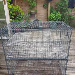 It has two levels and  spinning wheel  rust on bottom level but will not effect the cage