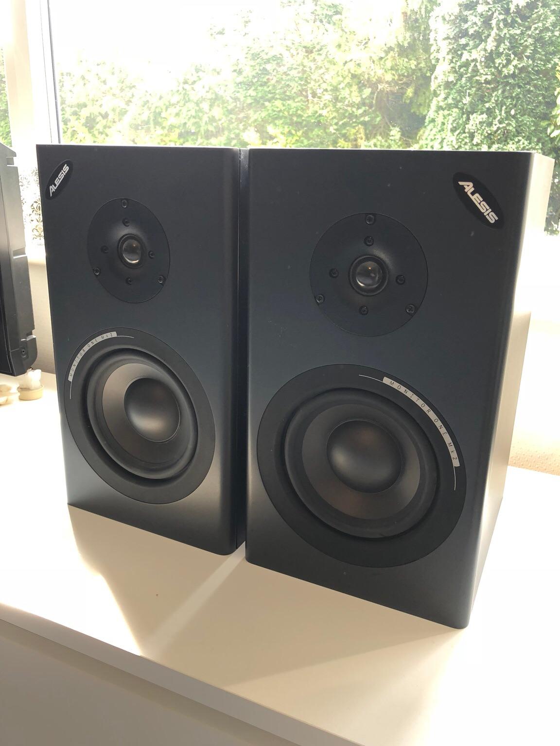 Alesis Monitor One MK2 200W speakers in B74 Birmingham für