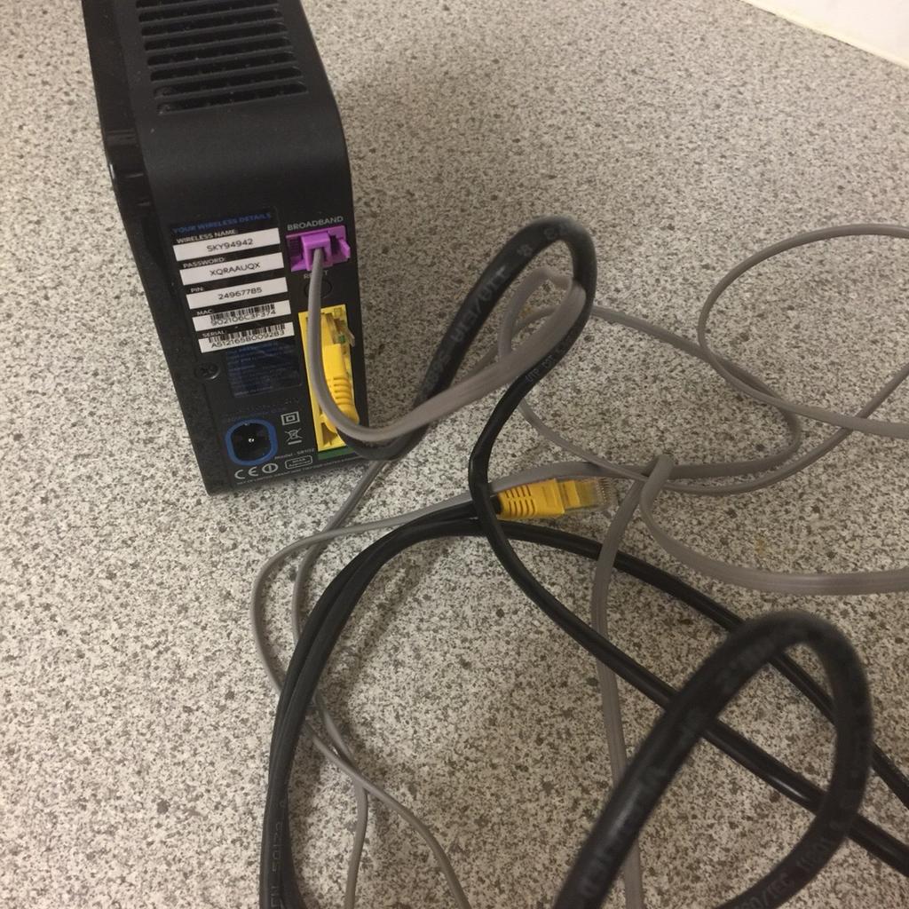 Sky plus + HD box with remote control & Modem in DY8 Dudley für £ 20,00 ...