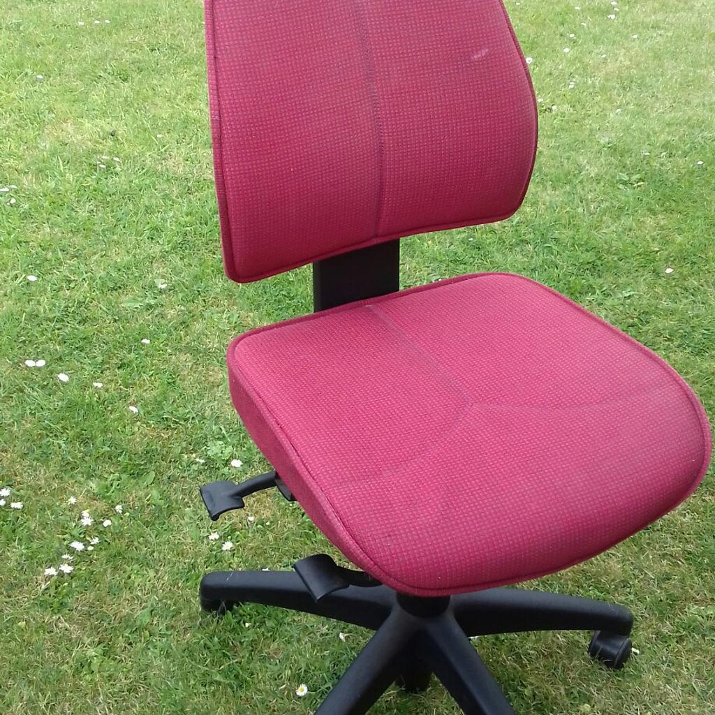 Office chairs in S71 Barnsley for £10.00 for sale Shpock