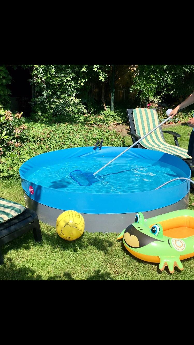 Großer DDR Pool mit ca.2m Durchmesser in 14476 Potsdam für 40,00 € zum